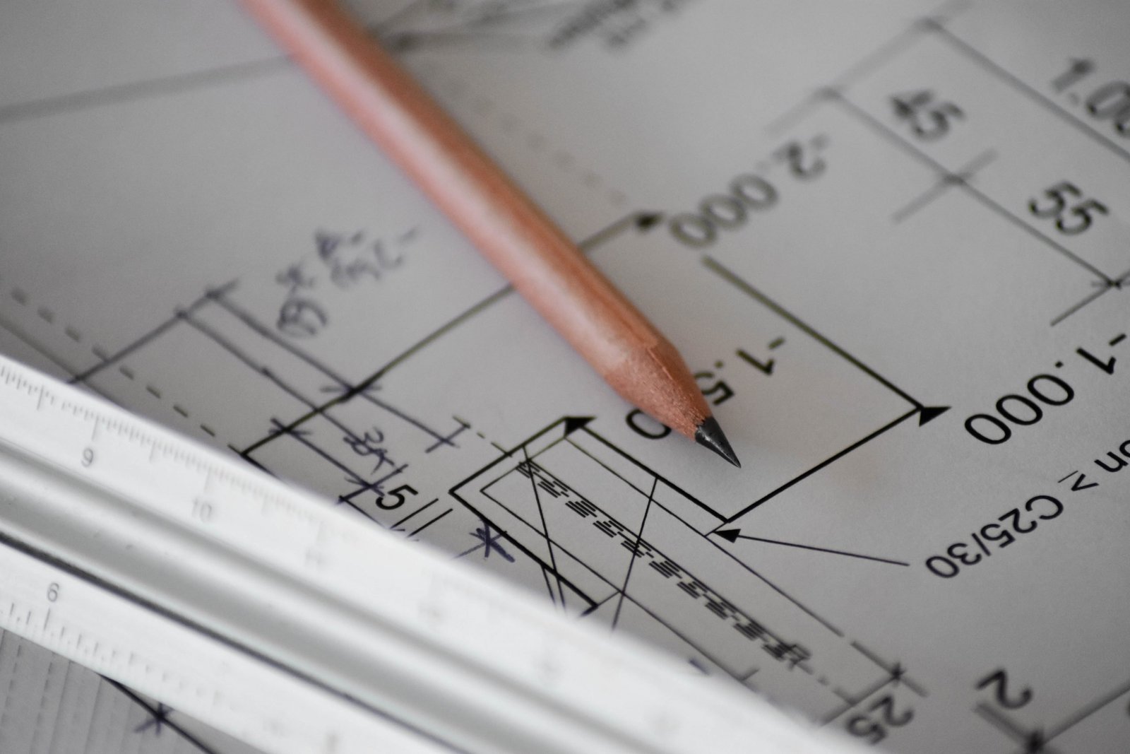 Reverse-Engineering-service